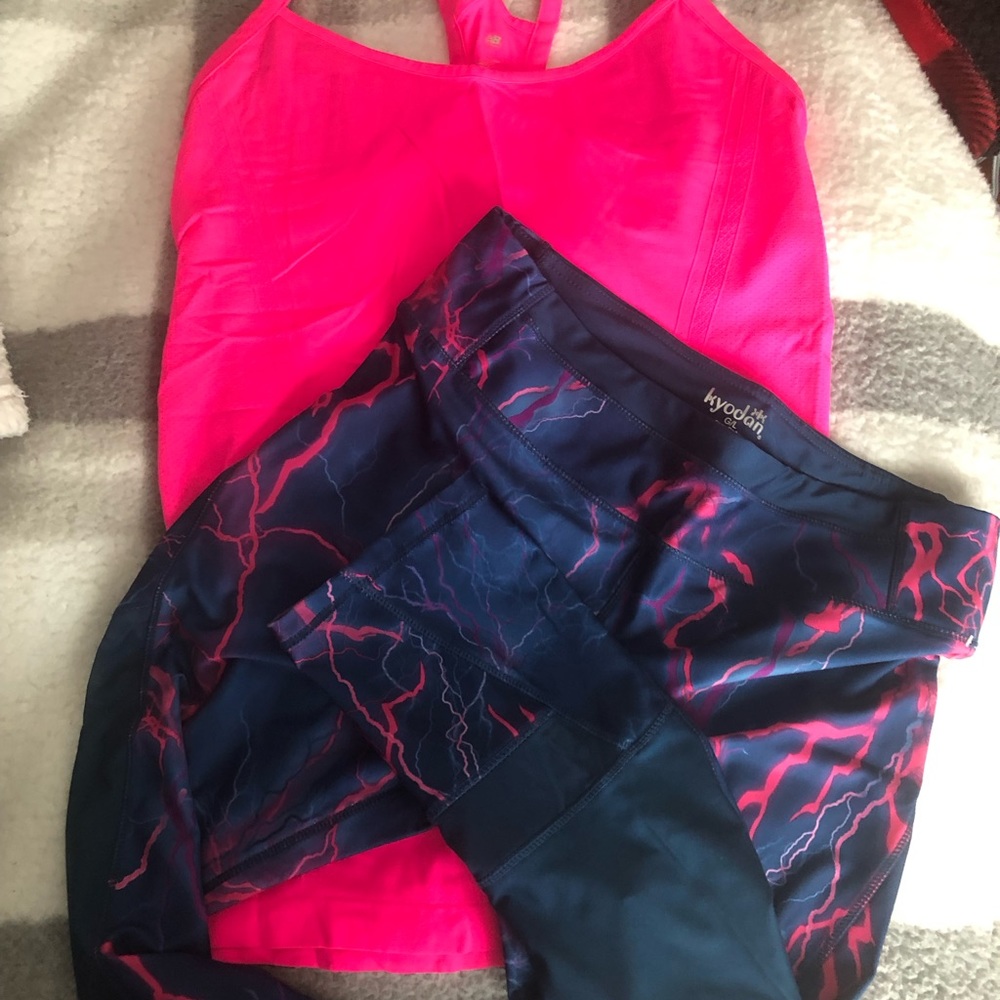 Kyodan Lightning Capri workout yoga leggings with New Balance matching tank